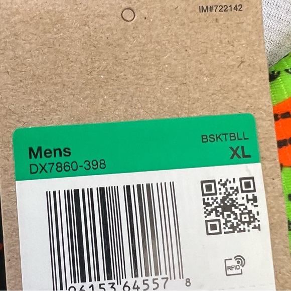 ✔️NWT✔️ NIKE Basketball Shooting Shirt Top - Picture 7 of 8